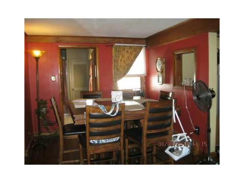 231 Nursery Ave, Woonsocket, RI 02895 photo 4