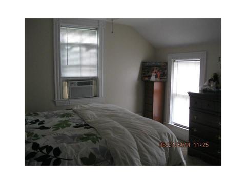 231 Nursery Ave, Woonsocket, RI 02895 photo 9