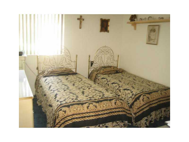 992 Williamsburg Cir, Warwick, RI 02886 photo 13