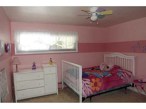 218 Dawn Blvd, Woonsocket, RI 02895 photo 10