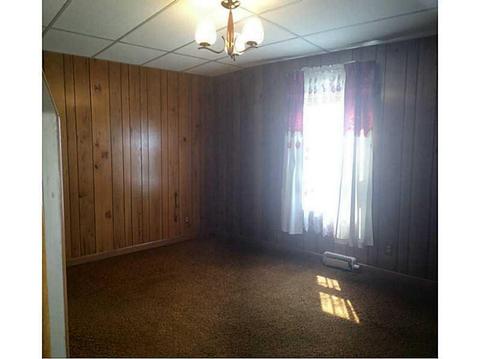 208 Joffre Ave, Woonsocket, RI 02895 photo 12