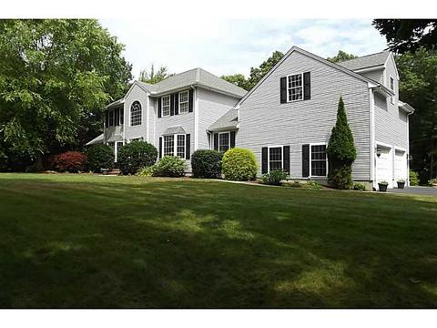 2 Brett Dr, Foster, RI 02825 photo 1