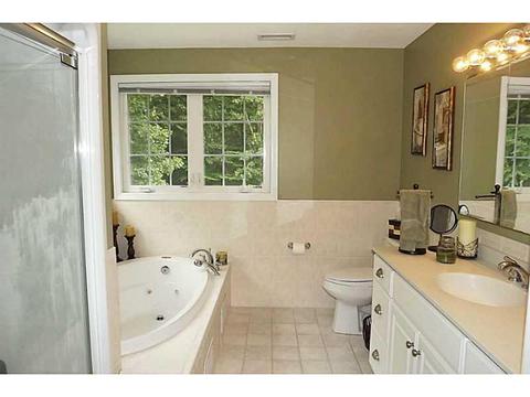 2 Brett Dr, Foster, RI 02825 photo 14