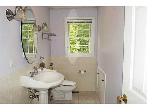 2 Brett Dr, Foster, RI 02825 photo 16