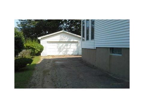 50 Gaskill St, Woonsocket, RI 02895 photo 17