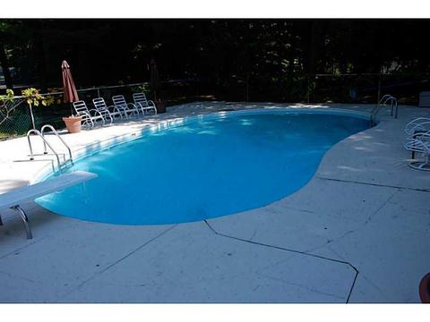 139 Maureen Cir, Mapleville, RI 02839 photo 16