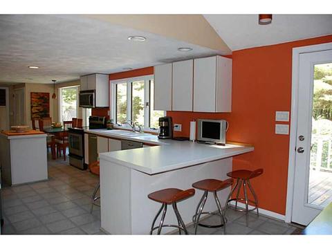 139 Maureen Cir, Mapleville, RI 02839 photo 7
