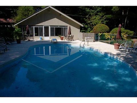 139 Maureen Cir, Mapleville, RI 02839 photo 17
