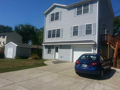 77 Sheffield St, Warwick, RI 02889 photo 2