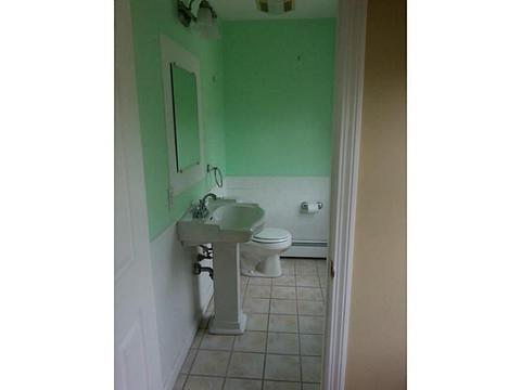 77 Sheffield St, Warwick, RI 02889 photo 6