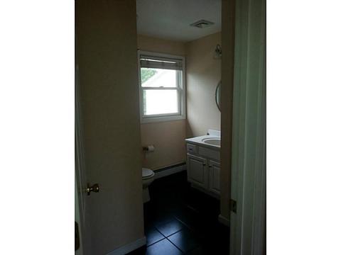 77 Sheffield St, Warwick, RI 02889 photo 9