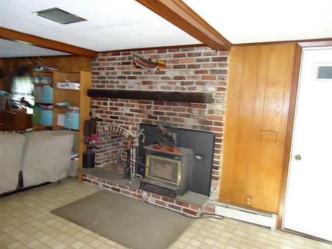 3 Second St, Coventry, RI 02816 photo 5