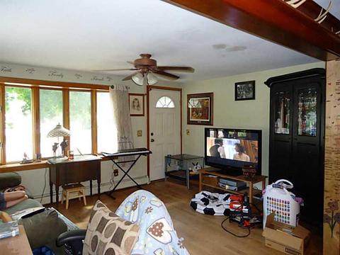 3 Second St, Coventry, RI 02816 photo 2