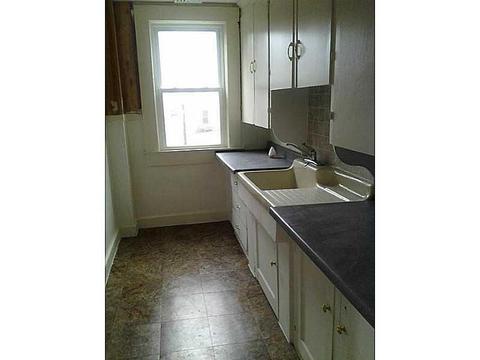 194 1st Ave, Woonsocket, RI 02895 photo 10