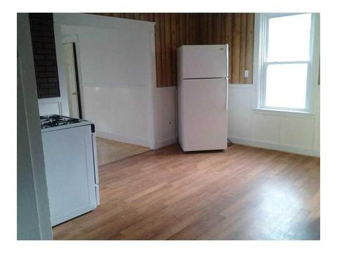 194 1st Ave, Woonsocket, RI 02895 photo 8