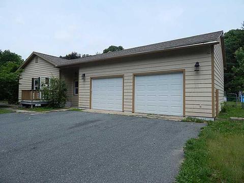 9 Leuba Rd, Coventry, RI 02816 photo 3