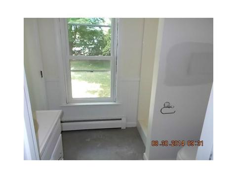 12 Dorr Dr, Glocester, RI 02814 photo 14