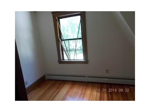 12 Dorr Dr, Glocester, RI 02814 photo 11