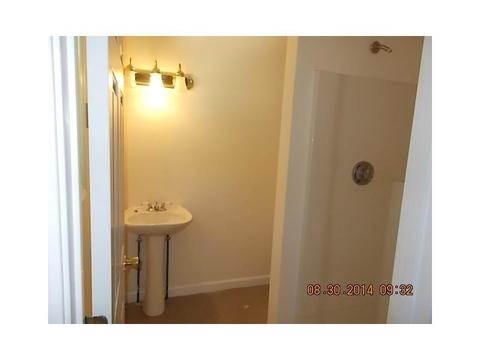 12 Dorr Dr, Glocester, RI 02814 photo 13