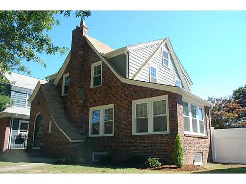304 Fair St, Warwick, RI 02888 photo 1