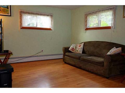 268 Lucille St, Woonsocket, RI 02895 photo 8