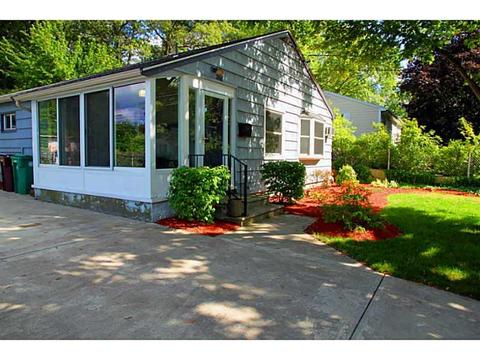 268 Lucille St, Woonsocket, RI 02895 photo 21