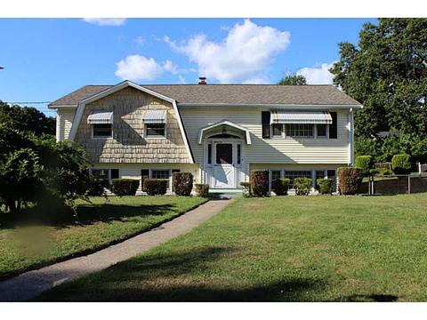63 Star Ave, Woonsocket, RI 02895 photo 1