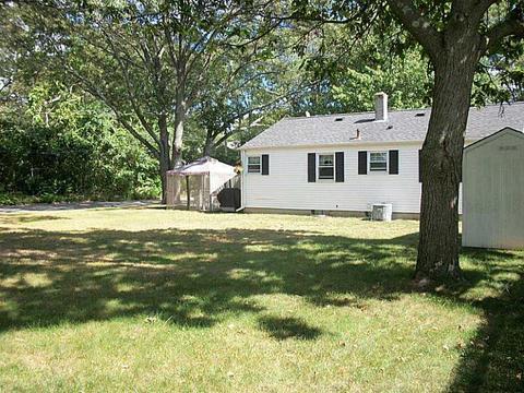 97 Turner St, Warwick, RI 02886 photo 3