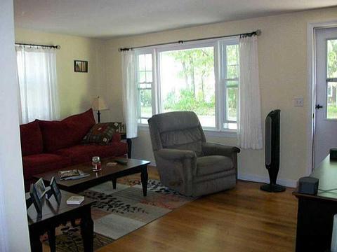 97 Turner St, Warwick, RI 02886 photo 6