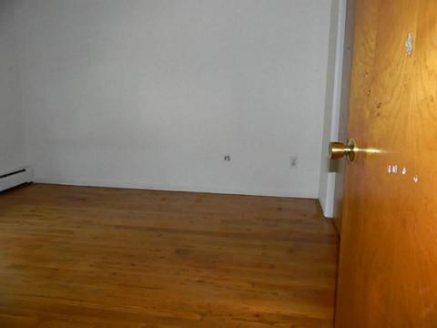 185 Glen Dr, Warwick, RI 02889 photo 6