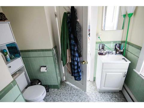 294 Harris Ave, Woonsocket, RI 02895 photo 8