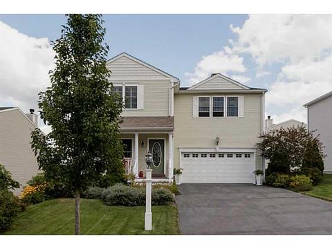 5 Coastwind Dr, Westerly, RI 02891 photo 2