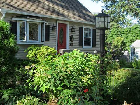 160 Everleth Ave, Warwick, RI 02888 photo 4