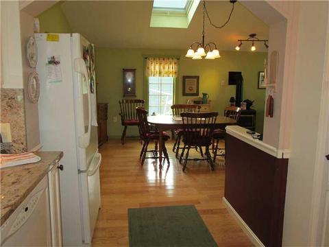 160 Everleth Ave, Warwick, RI 02888 photo 16