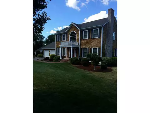 7 Lambert Ln, Warren, RI 02885 photo 1