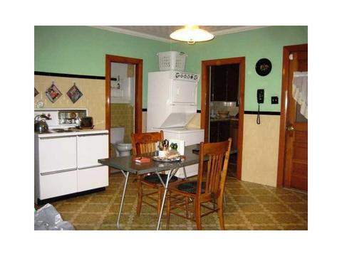 248 Orchard St, Woonsocket, RI 02895 photo 10