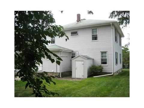 248 Orchard St, Woonsocket, RI 02895 photo 4