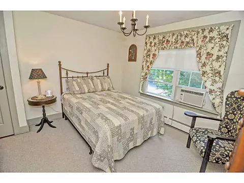 62 Corrie Ln, Mapleville, RI 02839 photo 11
