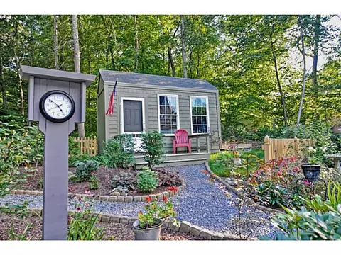 62 Corrie Ln, Mapleville, RI 02839 photo 19