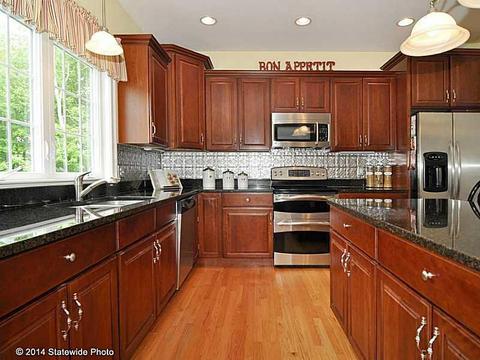 6 Bellmare Rd, Coventry, RI 02816 photo 6