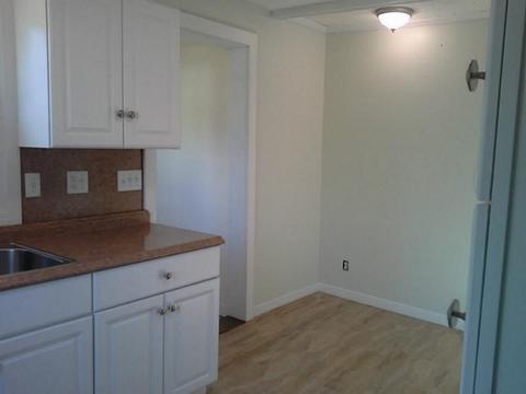 18 Holt St, Warwick, RI 02889 photo 9