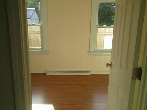 18 Holt St, Warwick, RI 02889 photo 4