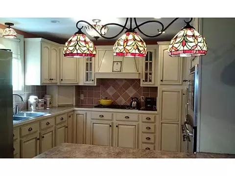 19 Beacon St, Fall River, MA 02721 photo 4