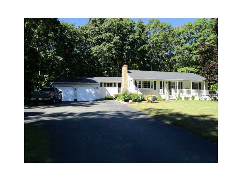 2946 Flat River Rd, Coventry, RI 02816 photo 1