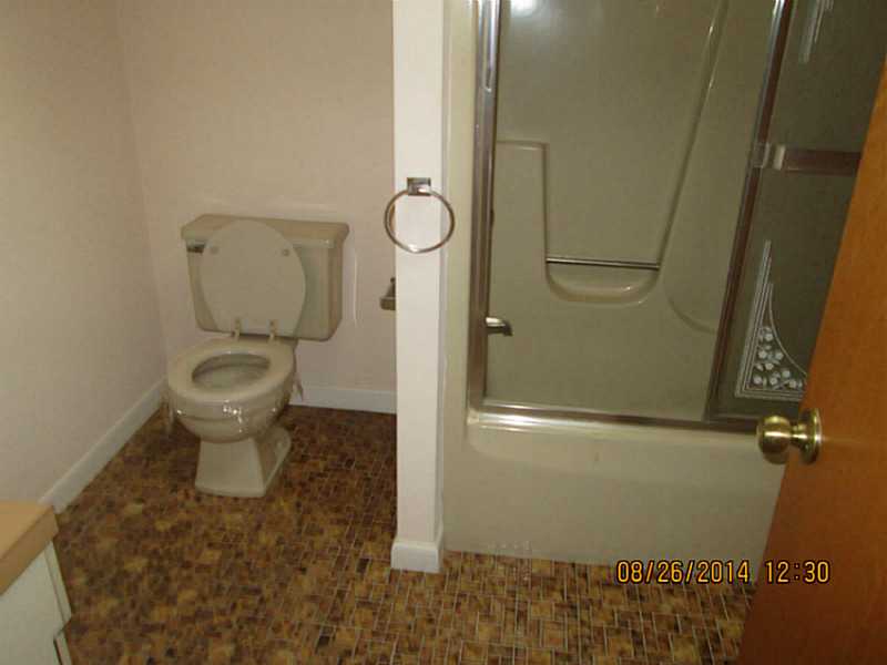 305 Scituate Ave, Cranston, RI 02921 photo 12