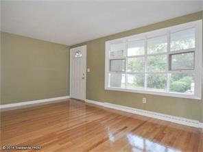 132 Tanner Ave, Warwick, RI 02886 photo 5