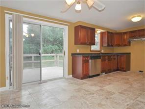 132 Tanner Ave, Warwick, RI 02886 photo 9