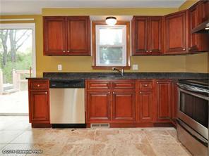 132 Tanner Ave, Warwick, RI 02886 photo 3