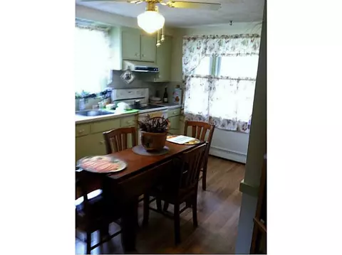 69 Knight St, Woonsocket, RI 02895 photo 3