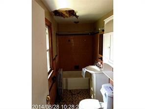 43 Lee St, Johnston, RI 02919 photo 4